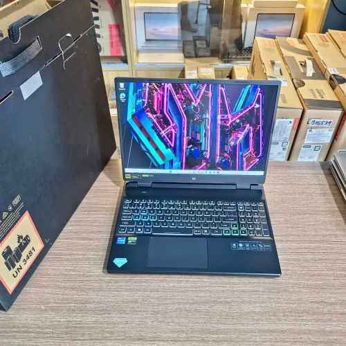 Laptop Acer Predator Helios Neo PHN16-71-53M7 NH.QLUSV.005 (Core i5-13500HX | 16GB | 512GB | 16 inch WUXGA | RTX 4060 8GB | Win 11 | Đen)