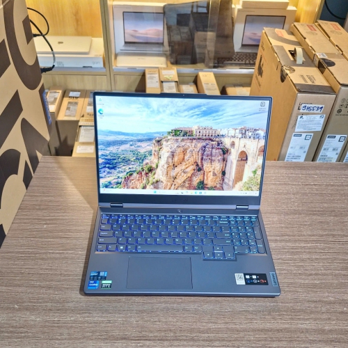 Laptop Lenovo Legion 5 15IAH7 (82RC0036VN) (i7-12700H | 8GB | 512GB | GeForce RTX 3050Ti 4GB | 15.6' FHD 165Hz 100% sRGB | Win 11)
